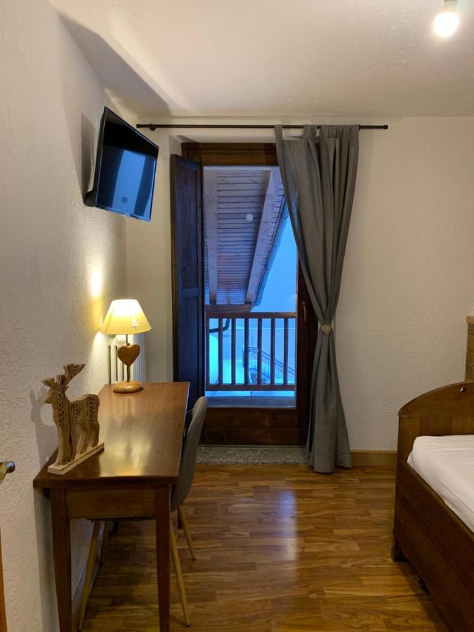Hotel Coeur Du Village La Thuile Kültér fotó
