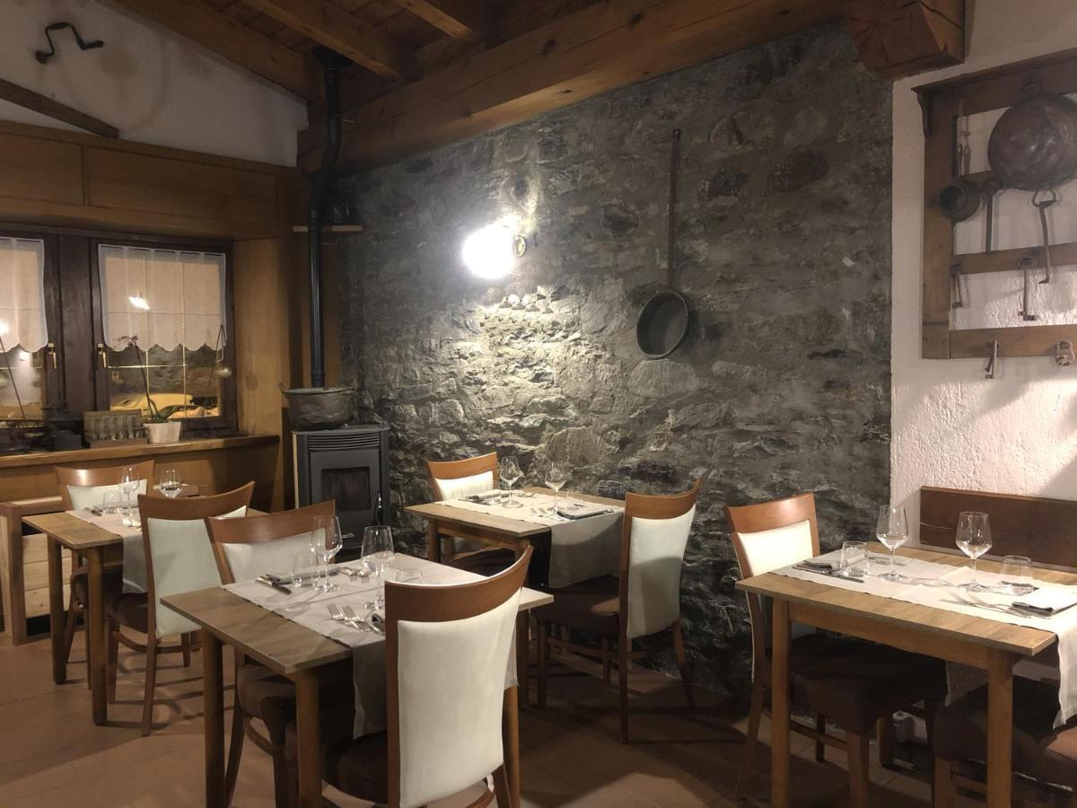 Hotel Coeur Du Village La Thuile Kültér fotó