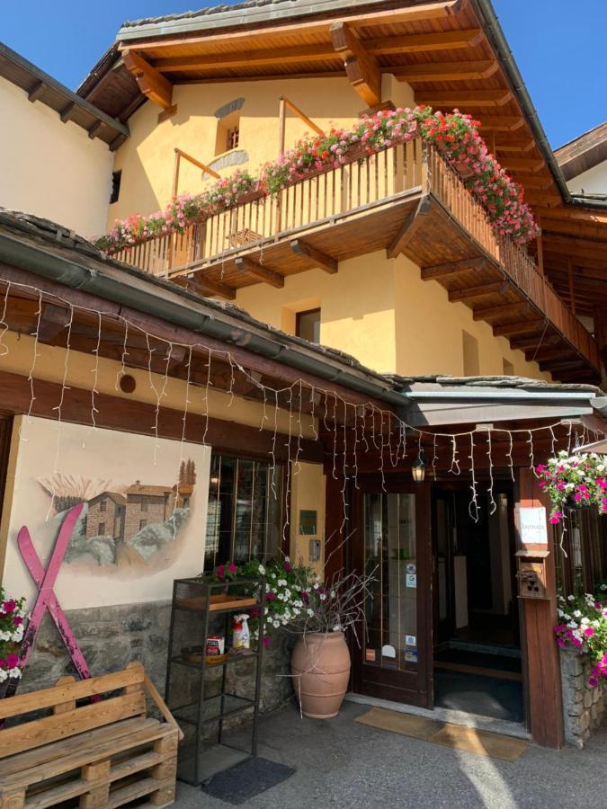 Hotel Coeur Du Village La Thuile Kültér fotó