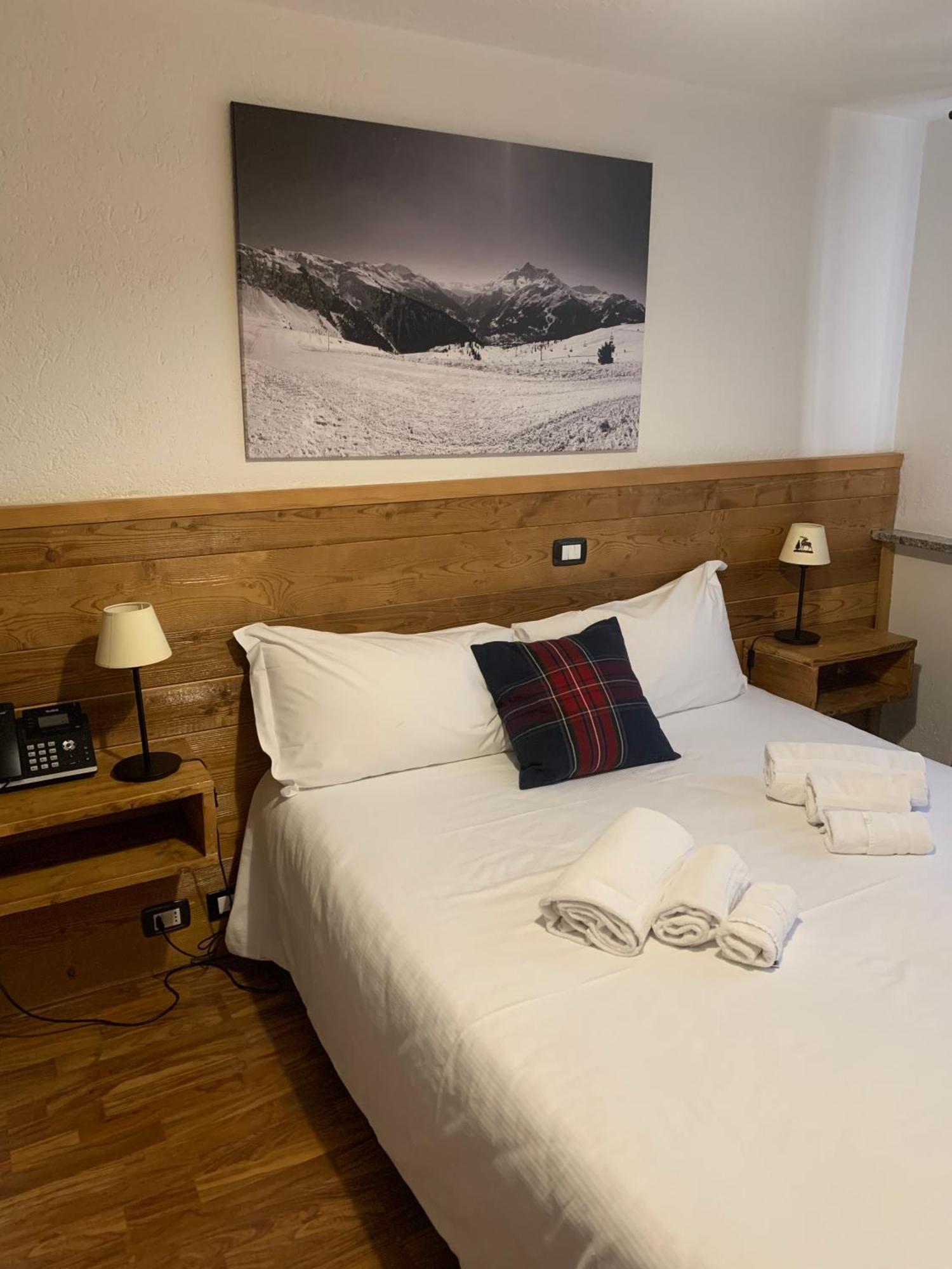 Hotel Coeur Du Village La Thuile Kültér fotó