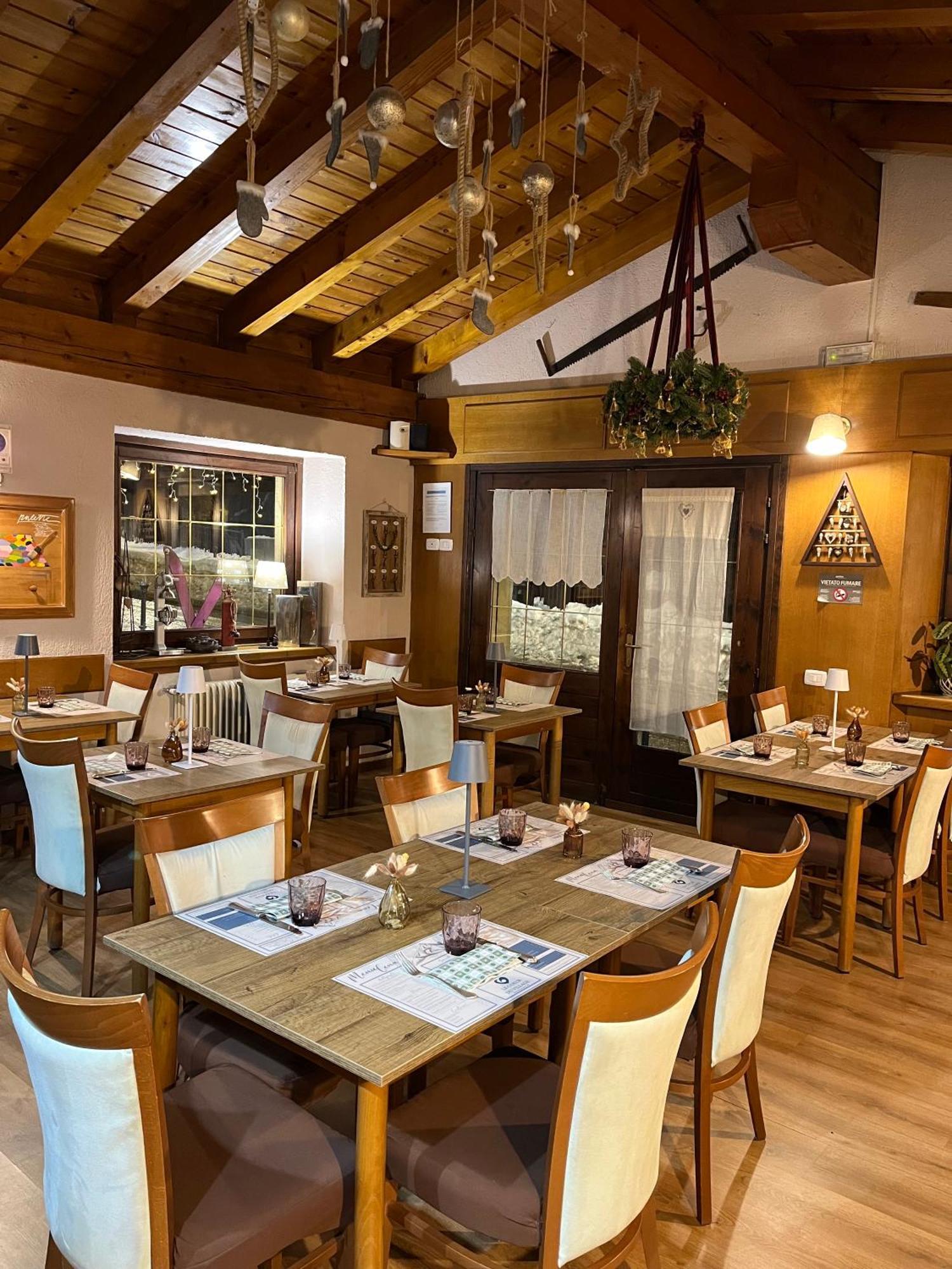 Hotel Coeur Du Village La Thuile Kültér fotó